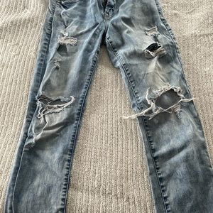American eagle ripped jeans 32x32